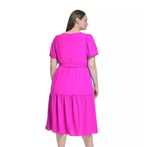 DKNY tiered midi dress in bright pick. Toe front and v neck. - Picture 3 of 5